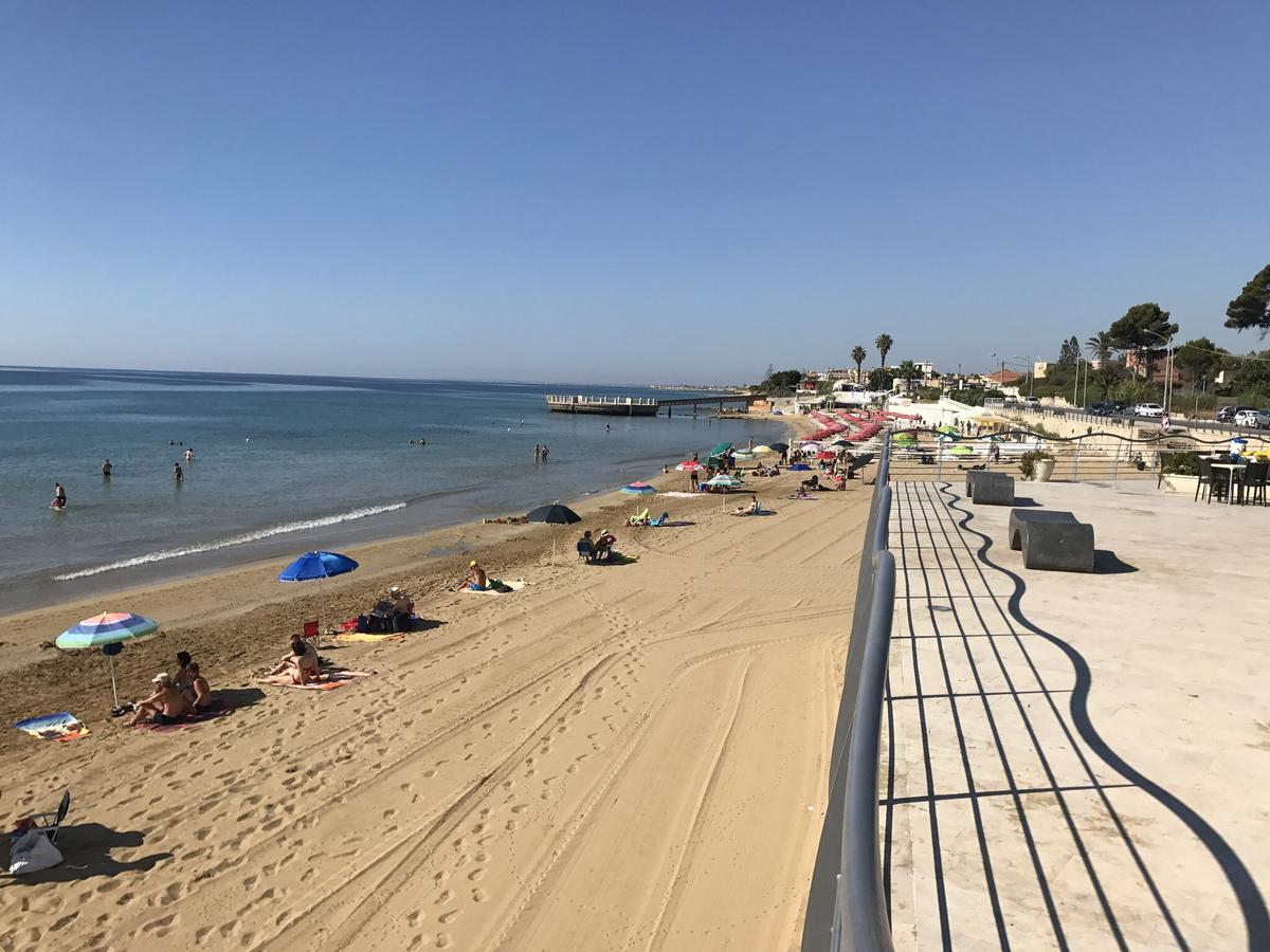 Eben Ezer 2* Avola